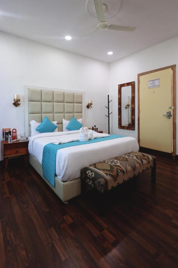 Hotel Hinduja Haveli Gulab Sagar Jodhpur  Esterno foto