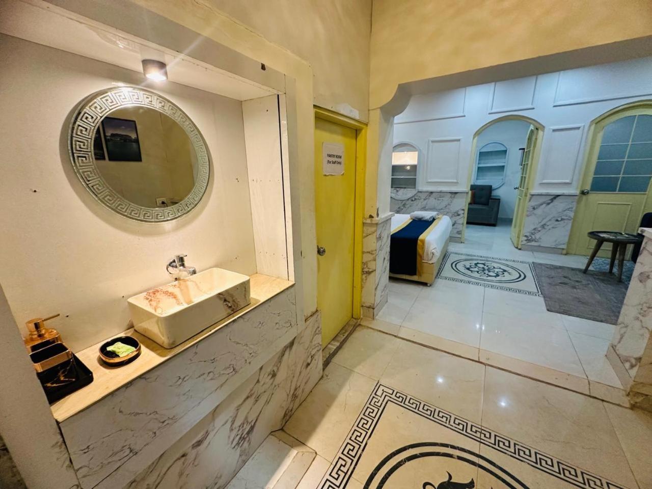 Hotel Hinduja Haveli Gulab Sagar Jodhpur  Esterno foto
